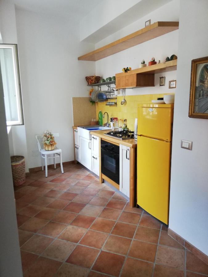 カーヴァ・デ・ティッレーニ Piccolo Borgo Bed & Breakfast エクステリア 写真
